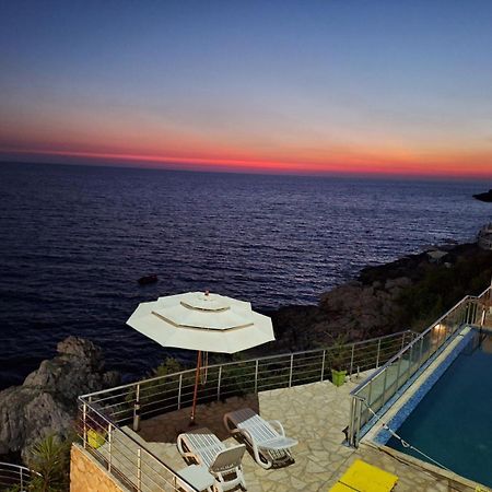 Paradise Beachfront View 1 Бар Екстериор снимка