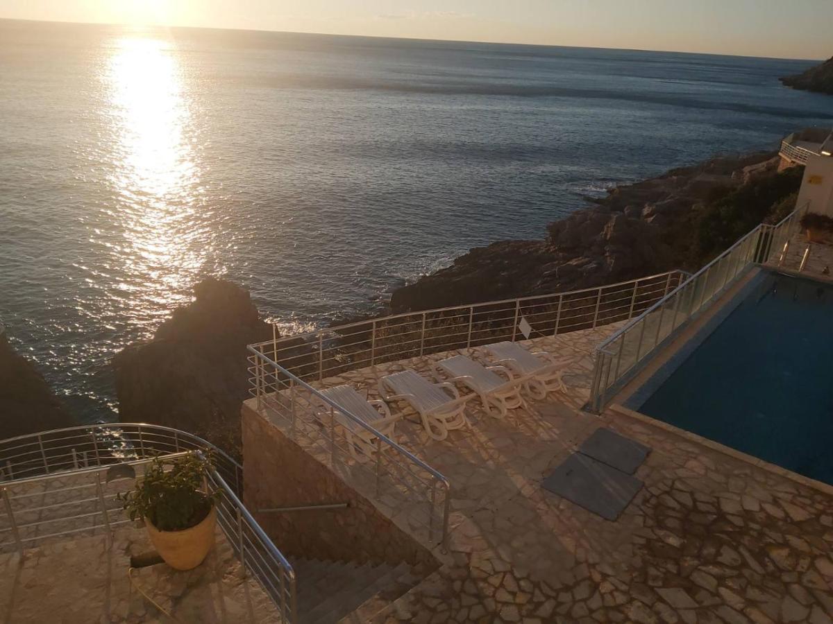 Paradise Beachfront View 1 Бар Екстериор снимка